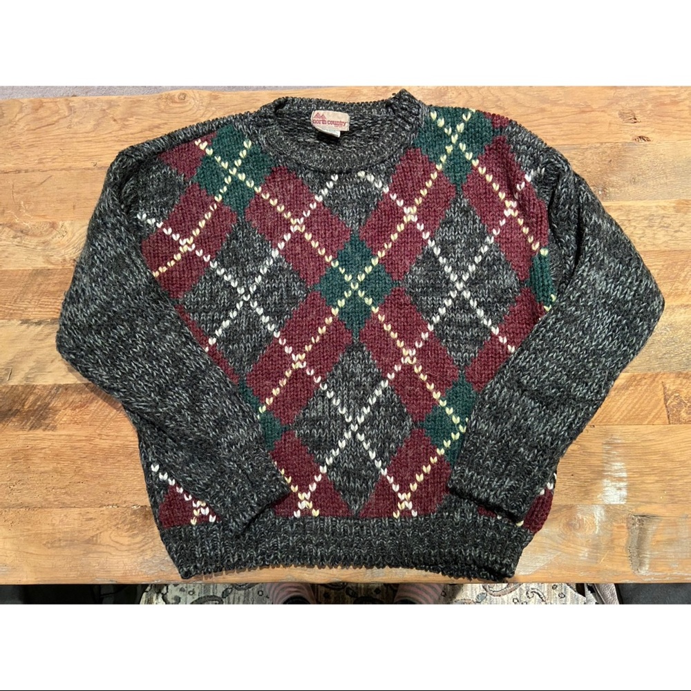 🌟DAD Sweater. Vintage Eaton’s in classic argyle.